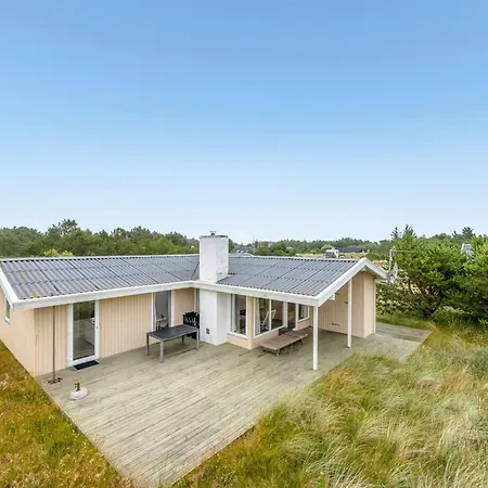Steffen - 450m To The Fjord By Interhome