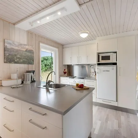 Steffen - 450m To The Fjord By Interhome Bjerregård
