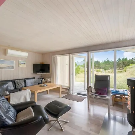 Steffen - 450m To The Fjord By Interhome