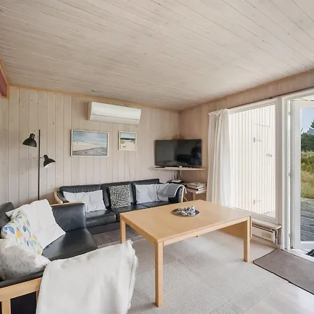 Steffen - 450m To The Fjord By Interhome *